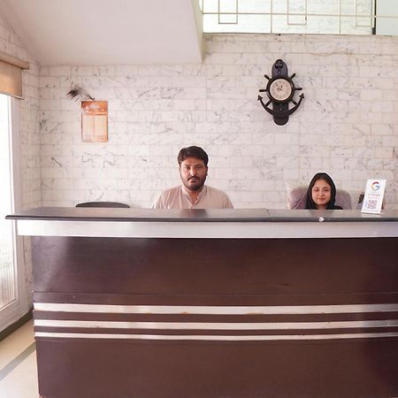 Hotel Silver Sand Multan Extérieur photo