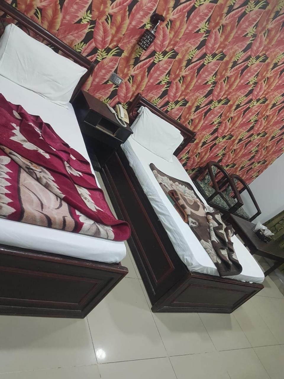 Hotel Silver Sand Multan Extérieur photo